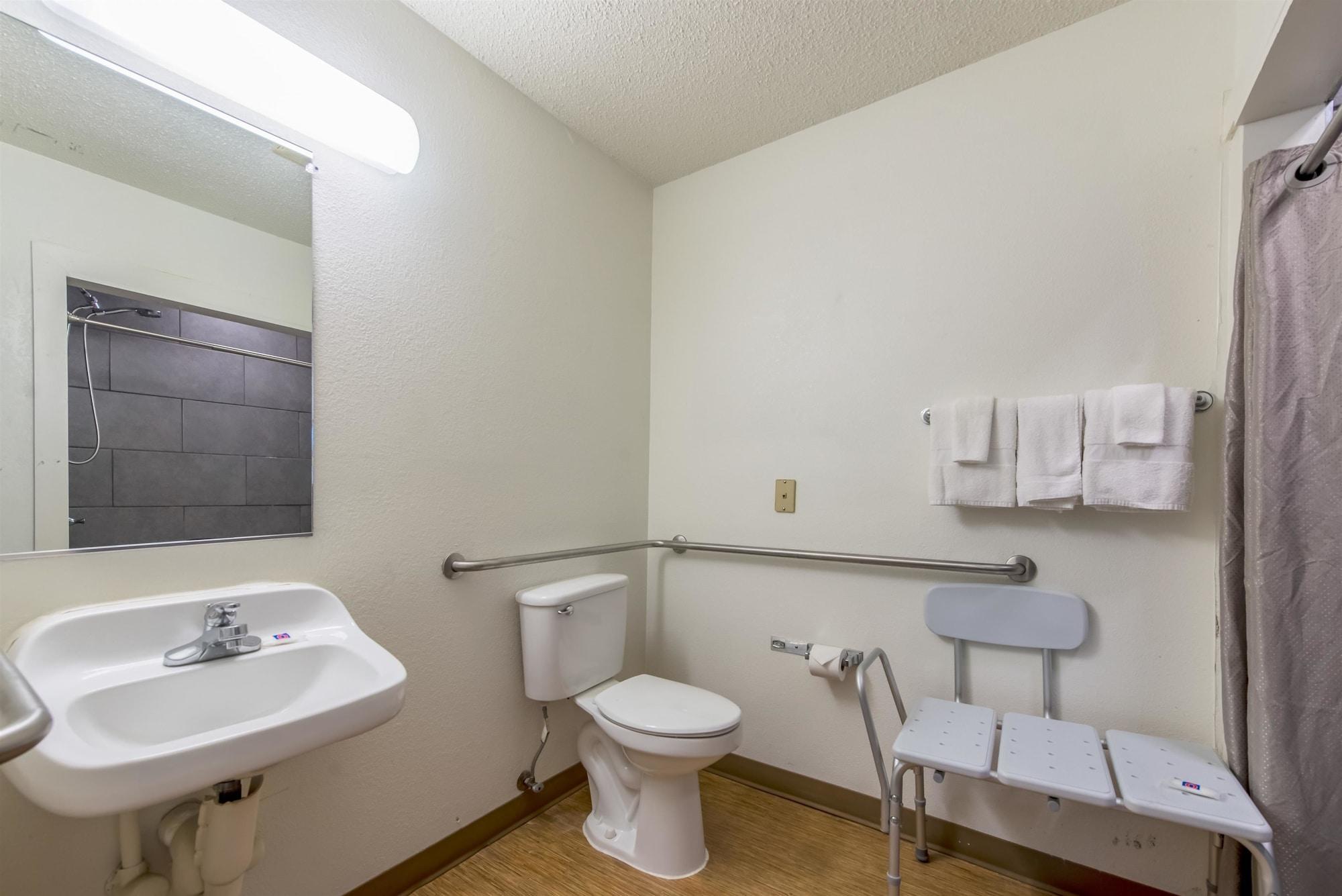 Motel 6 Indianapolis Carmel Zewnętrze zdjęcie