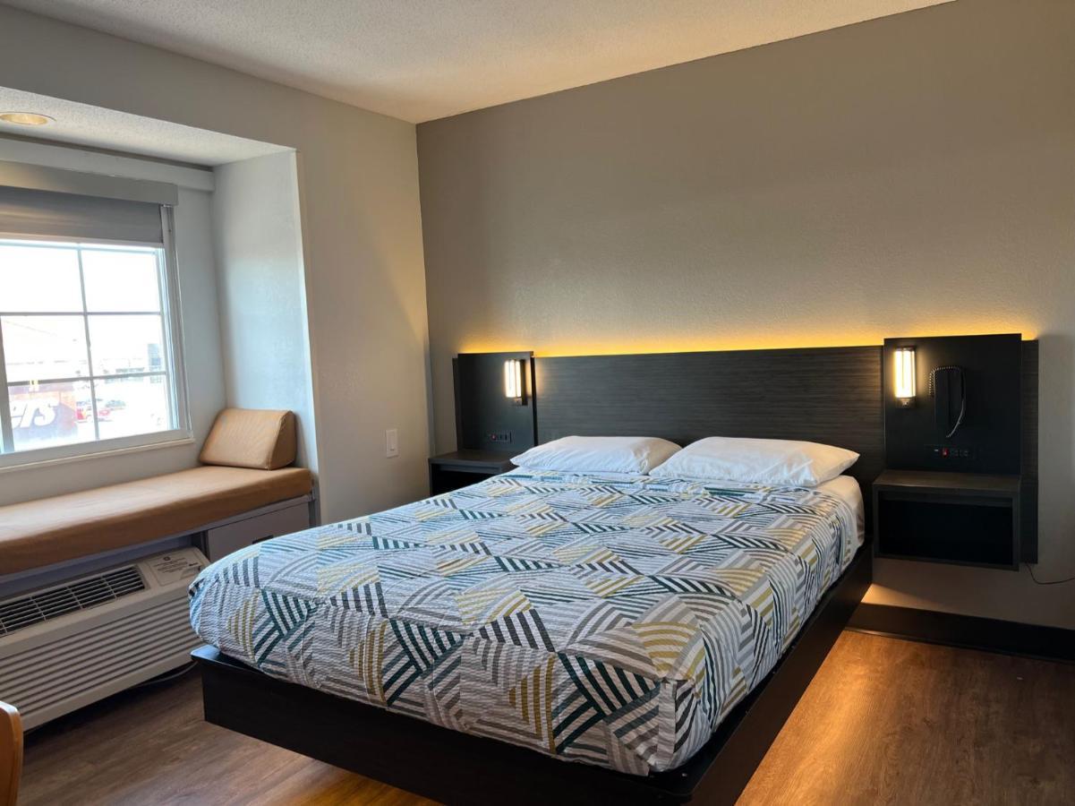 Motel 6 Indianapolis Carmel Zewnętrze zdjęcie