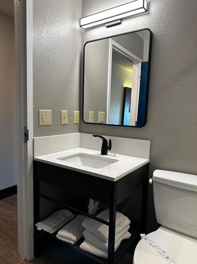 Motel 6 Indianapolis Carmel Zewnętrze zdjęcie