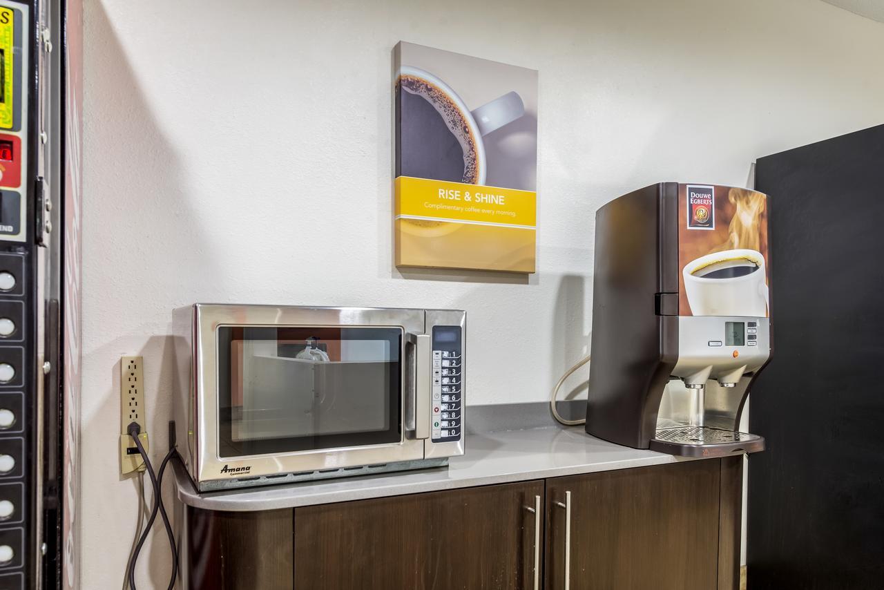 Motel 6 Indianapolis Carmel Zewnętrze zdjęcie